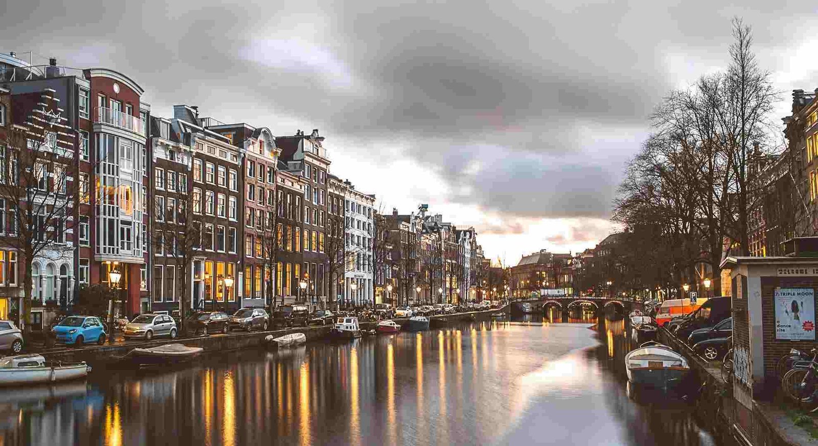 How to Compare Flight Prices the Right Way